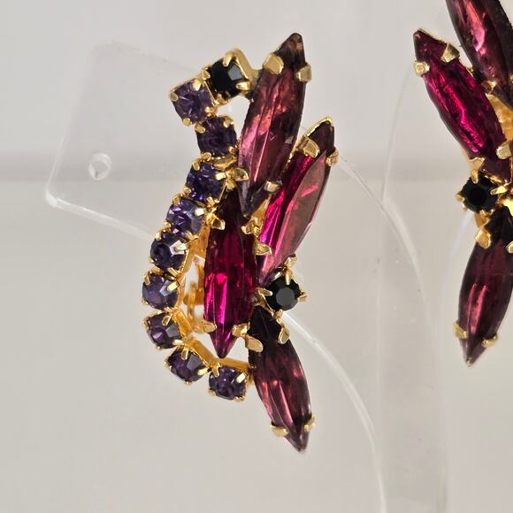 Vintage Clip On Earrings Pink Navette Purple Black Rhinestone Gold Tone Glam - Picture 3 of 10